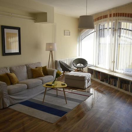פץ' Fonix Family Apartment A Step From Szechenyi Square מראה חיצוני תמונה